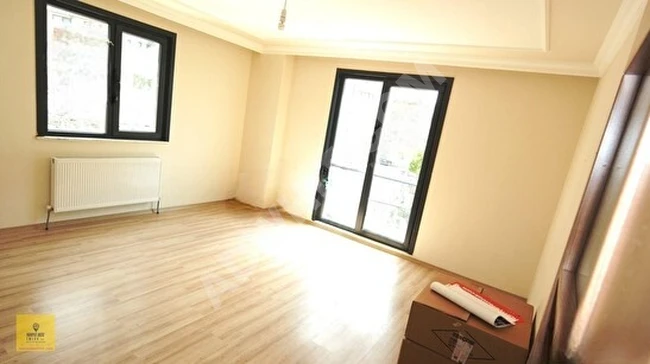 Apartment for sale 2+1 in PENDİK ESENYALI neighborhood