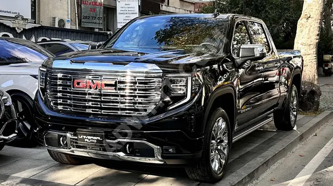 2023 - GMC DENALİ 3.0 - مقاعد تبريد - فتحة سقف - بفلات KICKER - من UNIVERSAL AUTO