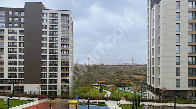 3.İSTANBUL HASBAHÇE EVLERİNDE TERAS KULLANIMLI 2+1 SATILIK DAİRE