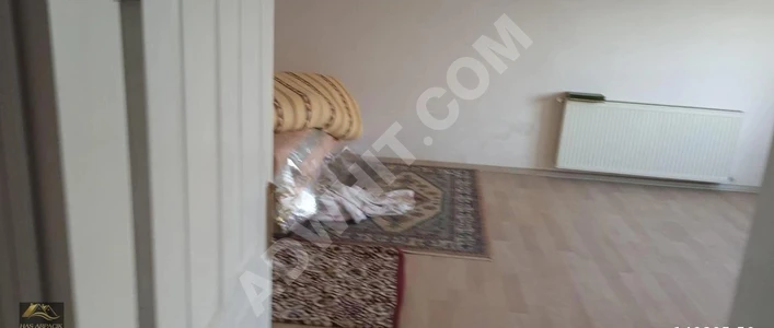 Empty 1+1 apartment for sale in Esenyurt