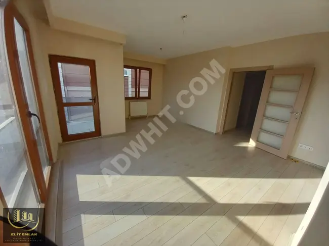 Spacious 2+1 apartment in a new building with an elevator in TUZLA YAYLA