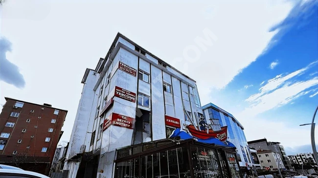 Office for sale 6+2 with an area of 360 m² on a full floor in the center of Kavacık