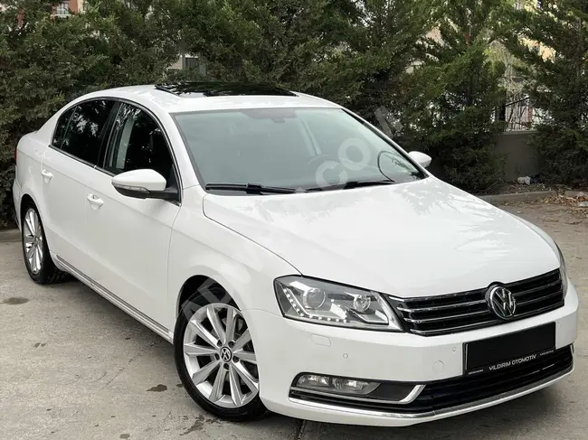 2014 - VOLKSWAGEN PASSAT 1.4 TSI EXCLUSIVE - Four heated seats - Brown upholstery - Side window curtains