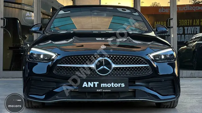 MERCEDES موديل 2022 نسخة  C 200 AMG+ ملتيميديا  +شاشة عرض على الزجاج الامامي + 360 كاميرا + بدون عيوب