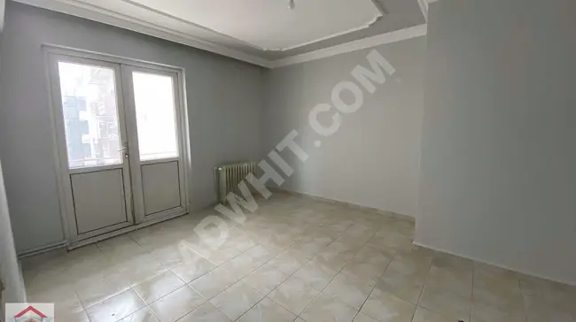 3+1 apartment for rent on BARBAROS street in the center of ÇANAKKALE