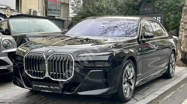 BMW i7 X-DRIVE 2023 - ابواب اوتوماتيكية , مقاعد بميزة التدليك - من UNIVERSAL AUTO