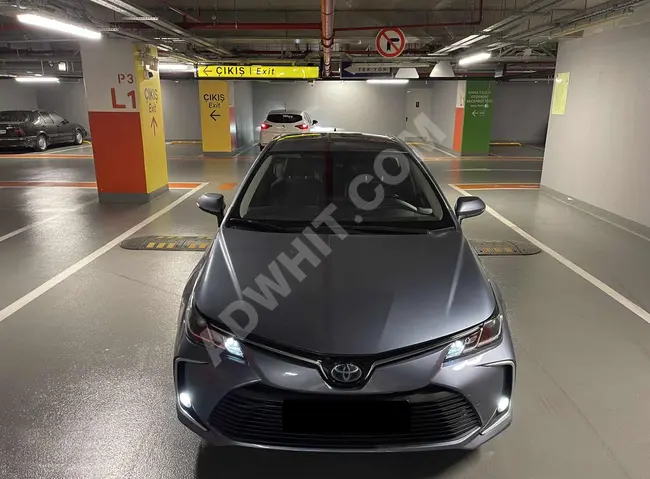 2021 -  TOYOTA COROLLA 1.8 HYBRİD - امكانية التقسيط عبر البطاقة الائتمانية لمدة 12 شهر - مع فاتورة القيمة المضافة 20%