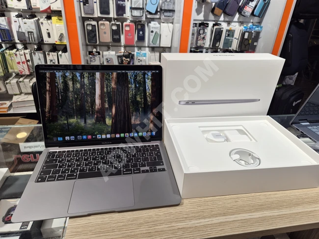 MACBOOK AIR A2337 ARABIC 