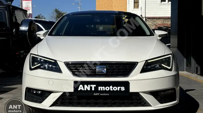 SEAT LEON 1.6 TDI STYLE ADVANCE 2017 - With glass roof, FR seats, no paint.