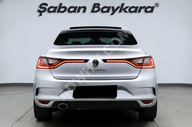 2019 - Renault MEGANE 1.5 DCİ İCON - مسافة 97000 كم - سقف زجاجي