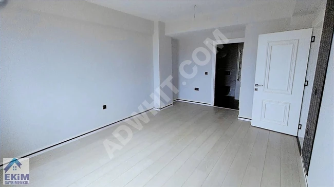 A very luxurious 3+1 apartment for sale within a complex in Esenler, Çanakkale.