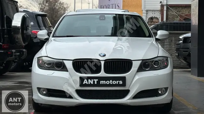 2011 - BMW 320d COMFORT - حزمة LCI -  مصابيح XENON - مقاعد جلدية - كاملة المواصفات