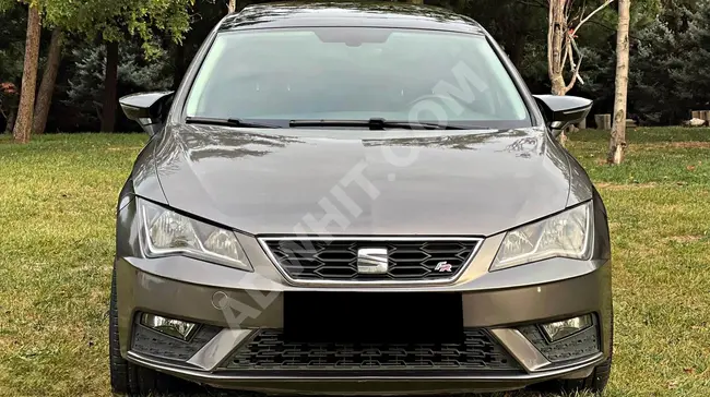 SEAT LEON - With sunroof, FR wheels, option to purchase with a 20% down payment.