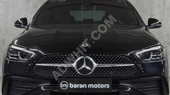 سيارة MERCEDES C200 AMG 4MATIC موديل 2022 - صندوق الكتروني - ذاكرة