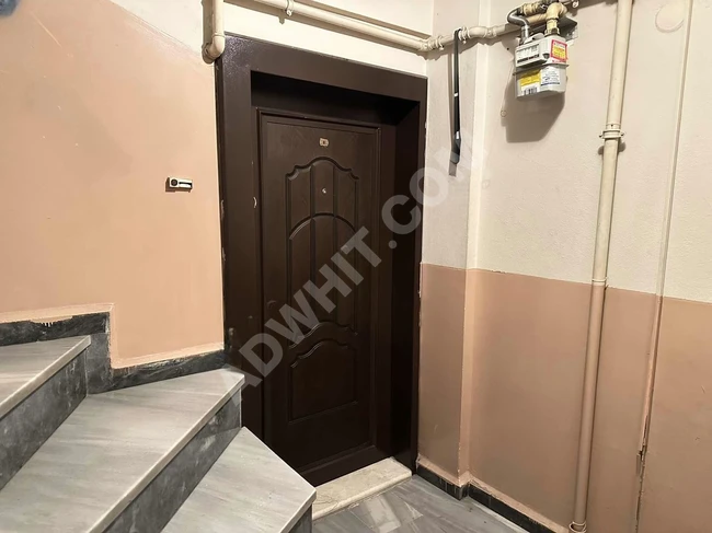 2+1 apartment for rent with a balcony in Aziz Mahmut Hüdayi neighborhood