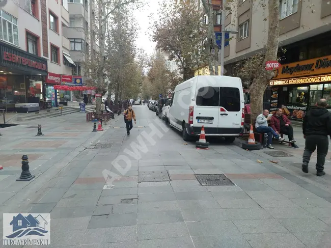 CEVİZLİ ÇINAR CADDESİNDE 50.M2 KÖŞE BAŞI DEVREN SATILIK DÜKKA