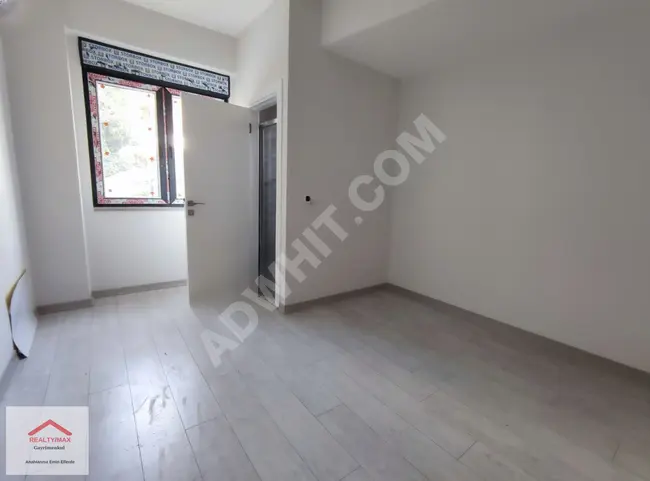 Luxury new 3+1 apartment with ensuite in Kartal Yakacik Çarşı Mah.