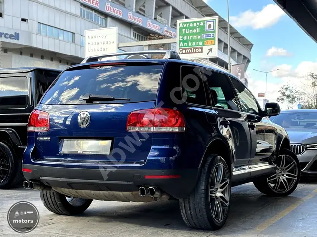 سيارة VW TOUAREG 5.0 TDI V10 موديل 2005+ نظام AIRMATIC +سقف بانورامي +تدفئة