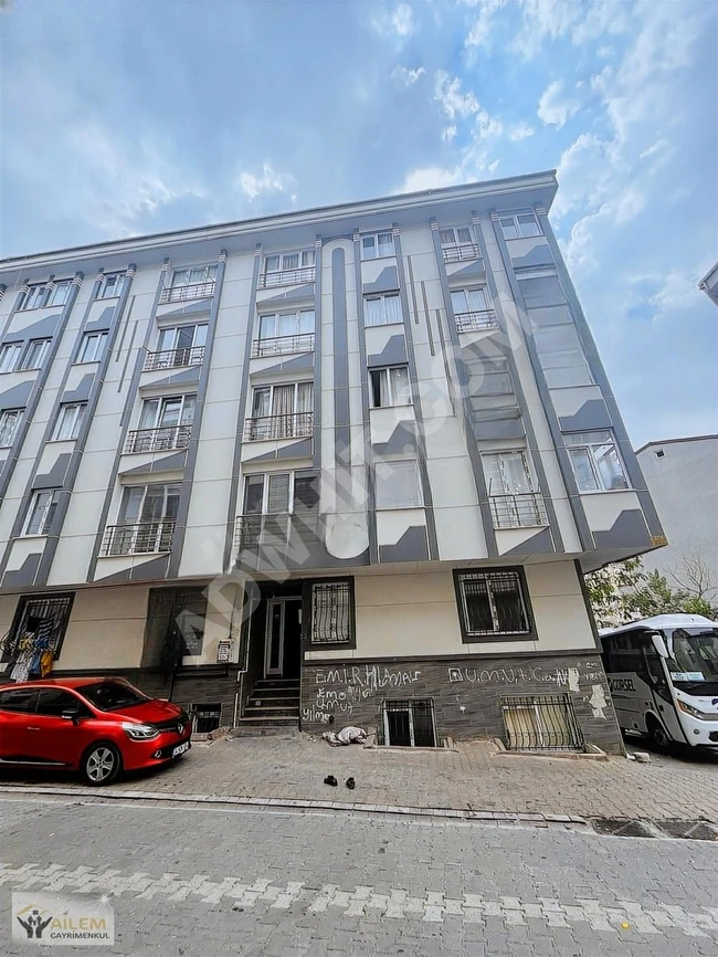 2+1 apartment opportunity in ÜÇEVLER district