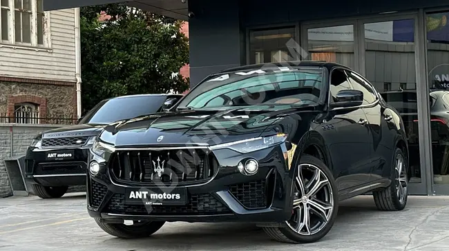 سيارة MASERATİ LEVANTE 2.0 HYBRID GT موديل 2022 + جنوط 21 +  تدفئة وتبريد المقاعد اصدار الوكيل