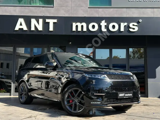 سيارة 2024 RANGE ROVER SPORT 3.0 D300 HYBRID DYNAMIC HSE من الوكيل بدون حوادث