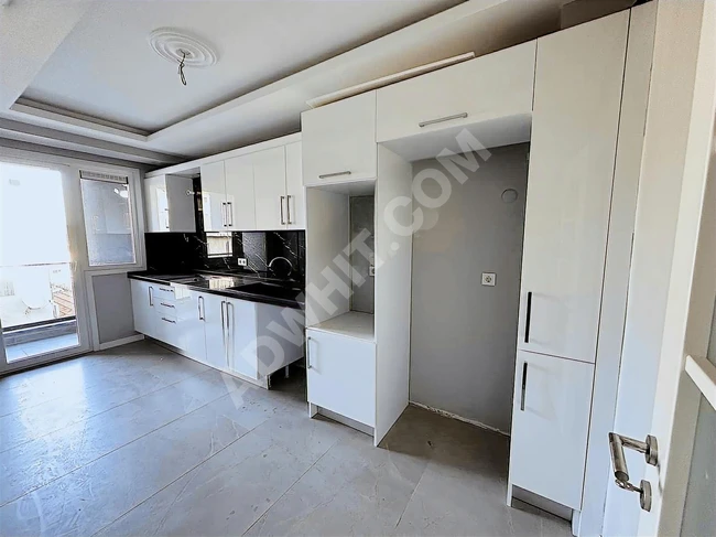 3+2 Duplex for sale in İcadiye with elevator, terrace, and city view.