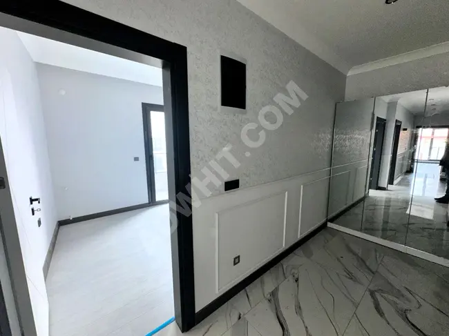 New 3+1 duplex apartment with terrace for sale in Altınkum