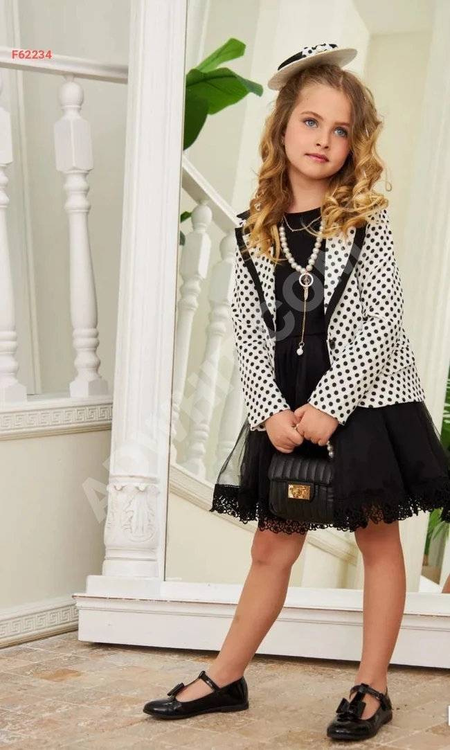 Girls' set consisting of a polka dot dress, jacket, and hat.