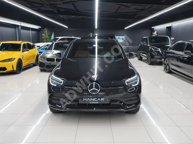 سيارة MERCEDES GLC COUPE 300 D AMG 4MATİC موديل 2021 - سقف زجاجي - من الوكالة