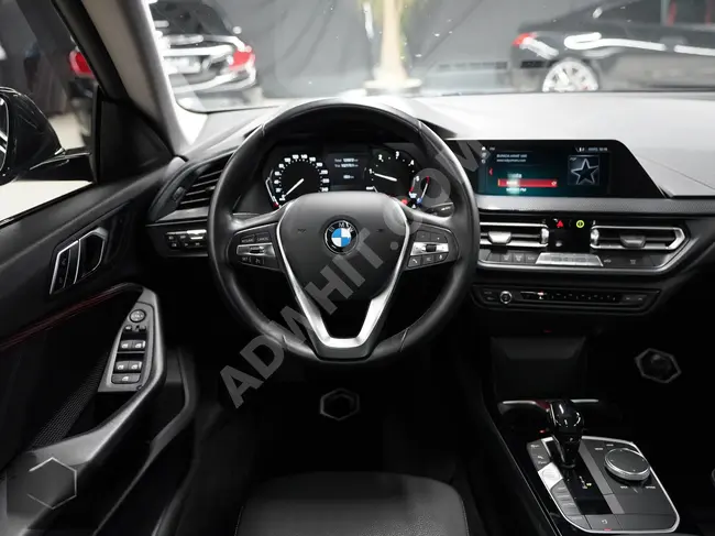 سيارة BMW 2.16D GRAN COUPE SPORTLİNE موديل 2020 - سقف زجاجي - كاميرا خلفية