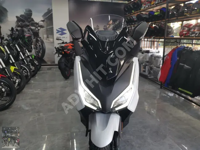 دراجة نارية Honda Forza 250 (NSS250) بشاشة TFT جديدة