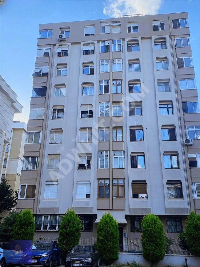 An excellent opportunity, a ready-to-use apartment for sale with good maintenance.