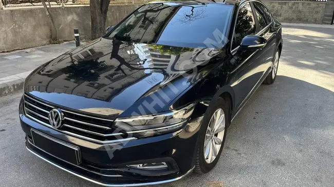 2020 - Volkswagen PASSAT BUSINESS 1.5 TSI - Black Color - Serviced by an Authorized Service Center