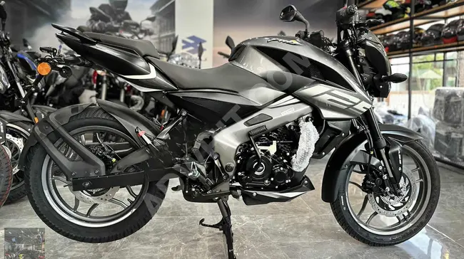 دراجة نارية Bajaj Pulsar NS 125 - نظام دفع بالتقسيط لمدة 12 شهرًا بدون فوائد