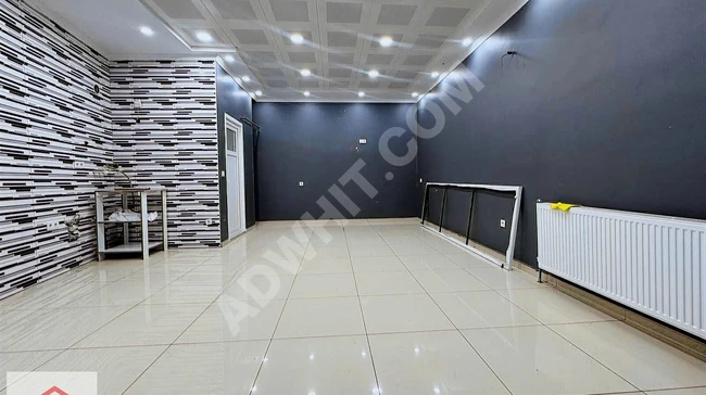 Shop for sale, with an area of 55 square meters, with a frontage on the second section of ANKARA district, in PENDİK ŞEYHLİ.