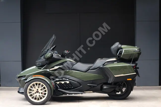 CAN-AM SPYDER RT-SEA TO SKY 2023 model - Heated - From the dealer