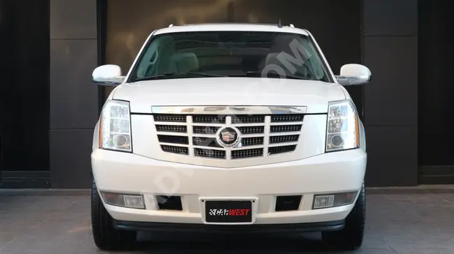 2007 ESCALADE 6.2 V8, 22-inch rims, heating, cooling, multimedia navigation system