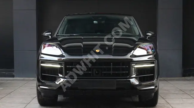 PORSCHE CAYENNE COUPE 3.0 2023 - With a redesigned body, chrome sports exhaust