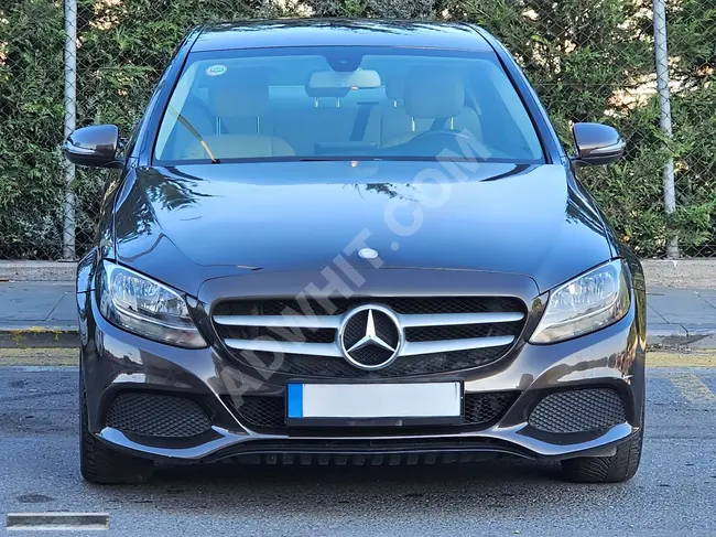 MERCEDES C 200 d STYLE car, 2015 model, with a special color from Bİ MOTORS.