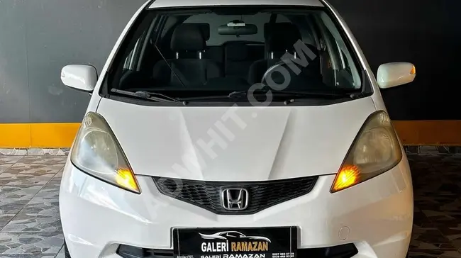 سيارة HONDA JAZZ موديل 2011 - ناقل حركة أوتوماتيكي - خالية من العيوب - كيلومترات منخفضة!