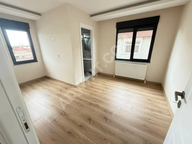 Duplexes and new apartments on the middle floor for sale, in Bakırköy Zuhuratbaba.