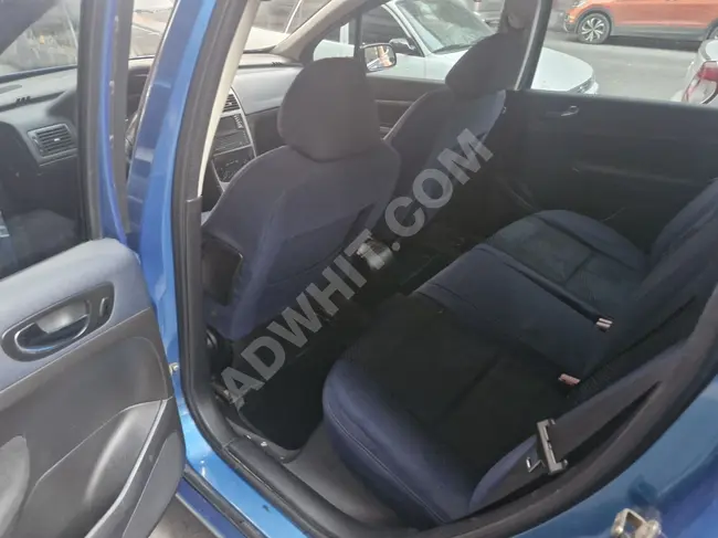 سيارة Peugeot 307/1.4HDI XR موديل 2004  إمكانية الدفع بالتقسيط ببطاقة الائتمان / عبر سندات يدوية