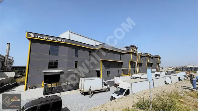 Factory for rent: New building suitable for truck entry at ground level in Kıraç Sanayi.