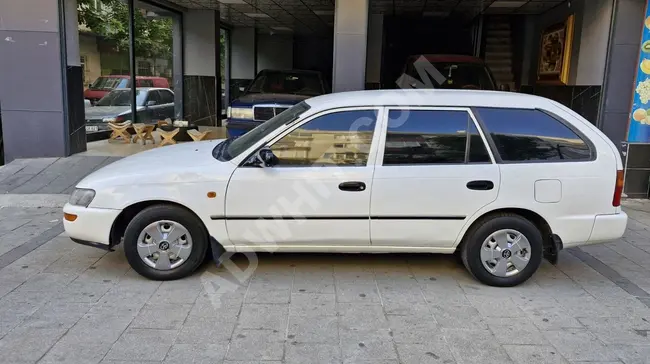 سيارة Toyota Corolla/1.3 XL SW موديل 1998 بدون عيوب بدون طلاء 220 الف كم