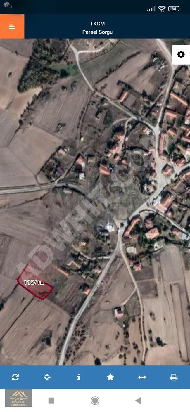 A plot of land measuring 2 dunams, permitted for the construction of 4 villas in the village of HACIFAKLI in the PINARHİSAR area.