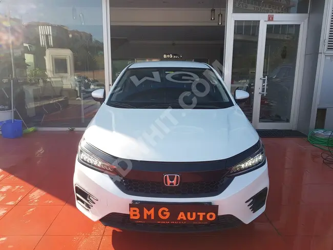 سيارة HONDA CİTY 1.5 EXECUTİVE CVT  موديل 2022 خروج 2023 نظيفة جدا