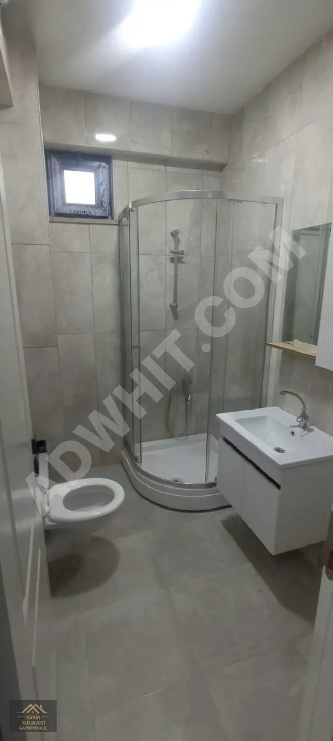 Luxurious, newly furnished 1+1 apartment ready for living, next to ÖZYEĞİN University.