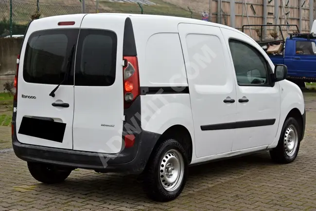 RENAULT KANGOO EXPRESS موديل 2010 بدون عيوب ديزل بدون أي مشاكل