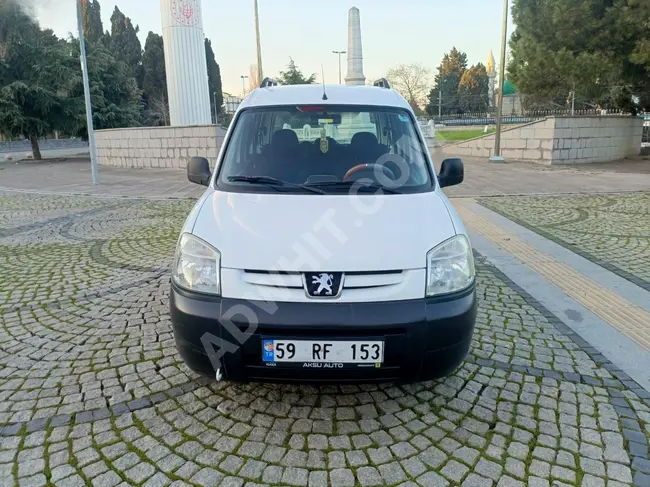 2009 - PEUGEOT PARTNER 1.9 D ORİGİN COMFORT - امكانية المقايضة بدفعات - و بدون عيوب