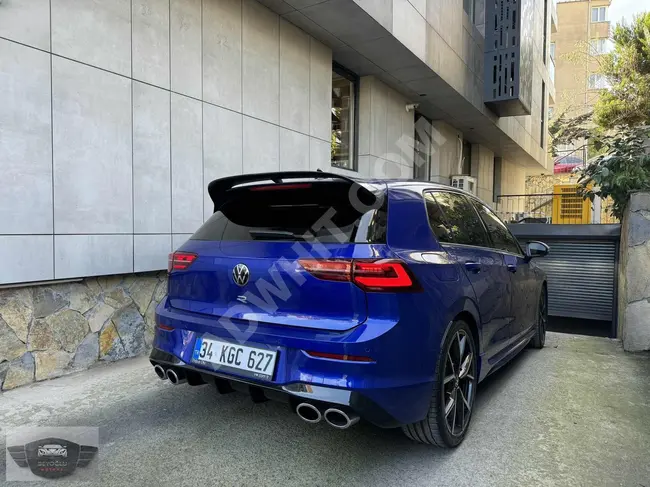 VOLKSWAGEN Model 2022 GOLF R 2.0 TSI with Panoramic Roof - from BEYOĞLU MOTORS